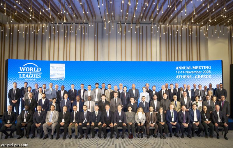 رئيس الـ «بريميرليج»: احذروا.. شعبية كرة القدم تواجه الخطر