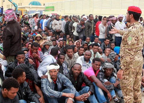 رسمياً: اليمنيين في ورطة بعد صدور قرارات رسمية تمنعهم من العمل في هذه المهن في السعودية