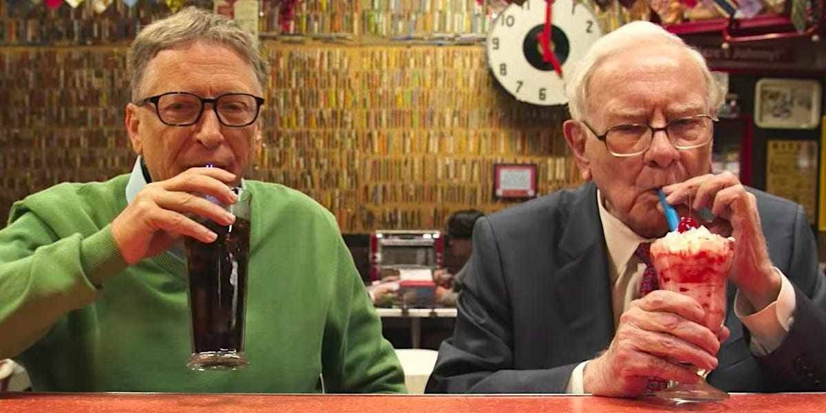 لماذا دعا وارن بافت بيل غيتس لتناول الغداء في ماكدونالدز؟