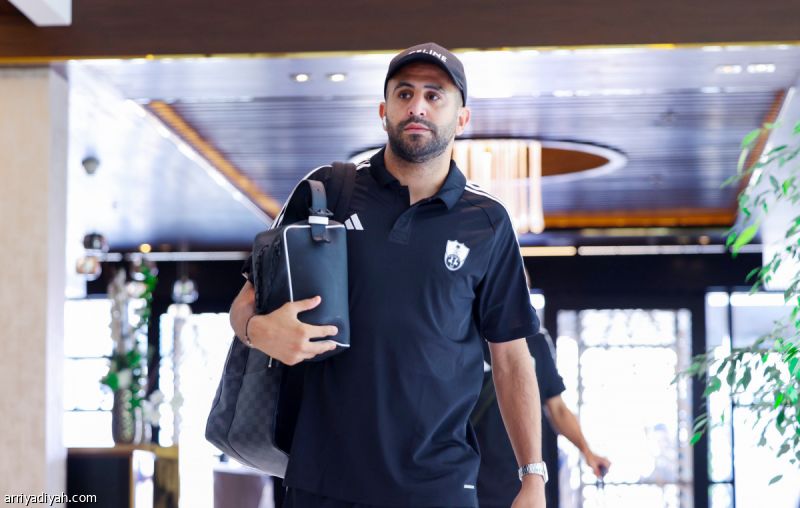 محرز: الأخضر أقوى.. والمواجهة حماسية أمام زملائي الأهلاويين