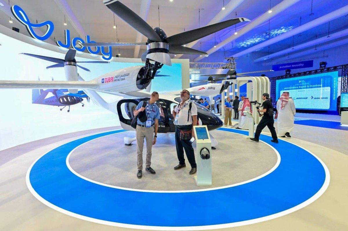 "طرق دبي": تعرفة التاكسي الجوي مقاربة لتعرفة مركبات الليموزين