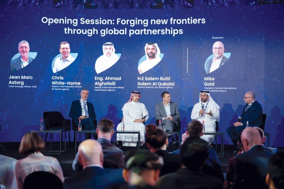 معرض دبي للطيران يسلط الضوء على الشراكات الدولية ومستقبل الفضاء