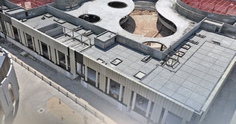 «السكنية» توقّع عقدا لإنشاء 10 مبان عامة حديثة في مدينة المطلاع