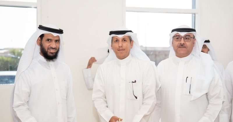 وزير الأوقاف يقص شريط افتتاح المركز القرآني الجديد