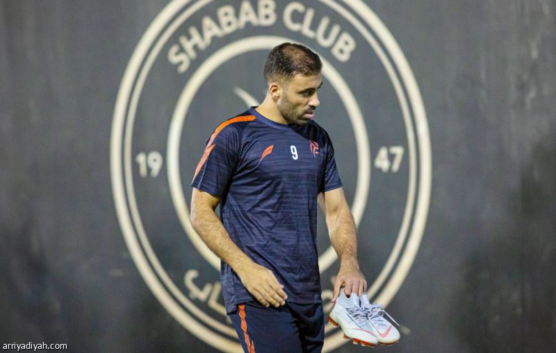 أمام الأخدود.. حمد الله يعود