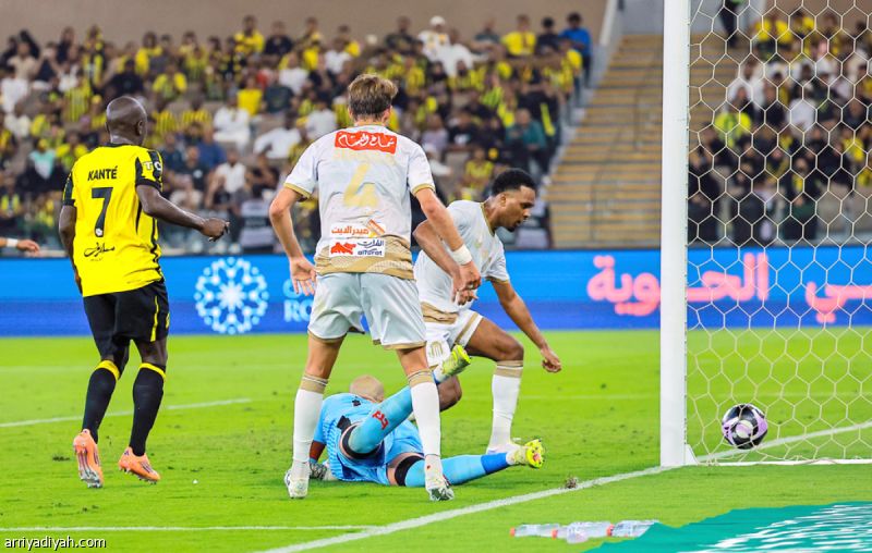 الأهداف العكسية 10.. والاتحاد أكبر المستفيدين