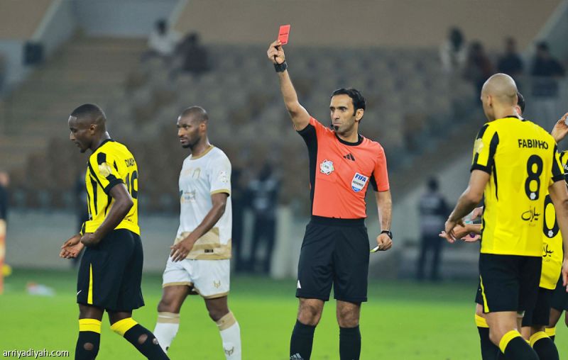 الاتحاد يقهر النقص.. 6 حالات طرد وخسارة وحيدة