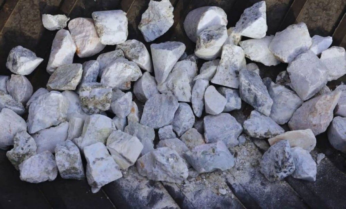 كنز بقيمة 1.5 تريليون دولار مخبأ داخل بركان