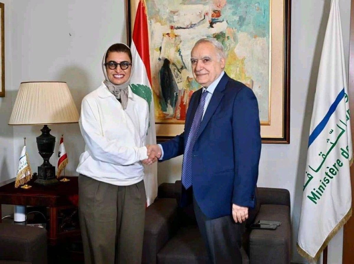 نورة الكعبي تترأس وفد الإمارات المشارك في مؤتمر "بيروت واحد" الهادف إلى دعم الاقتصاد والاستثمار في لبنان