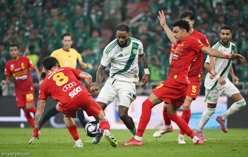 القادسية يرفع احتجاجا ضد الأهلي