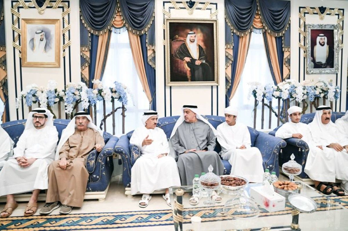 محمد بن راشد يعزّي في وفاة أسامة الشعفار