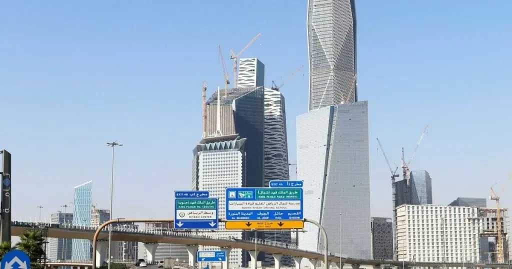 خطوة تاريخية مرتقبة.. تمكين الأجانب من شراء العقار بالسعودية مطلع العام الجديد