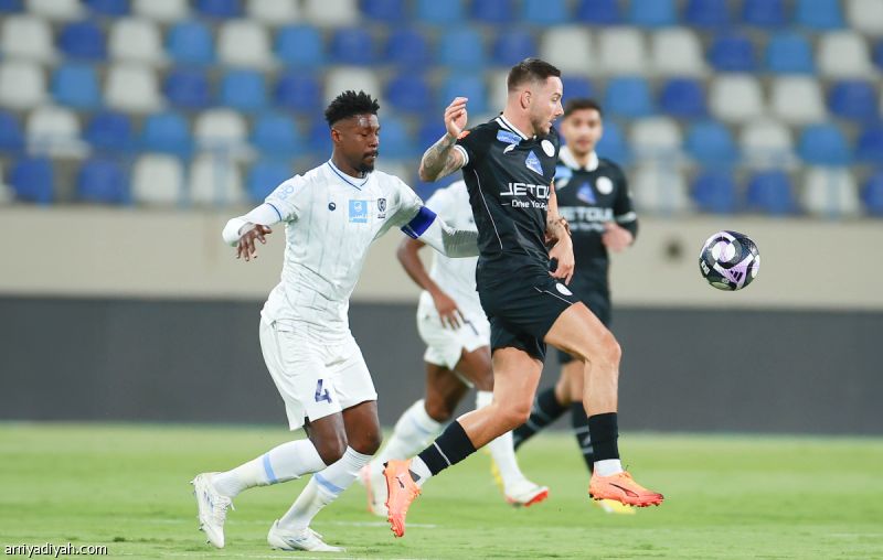 أمام الشباب.. ناري يرفض خسارة الأخدود الأولى