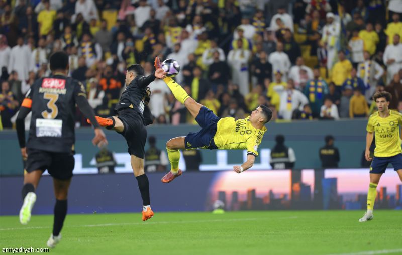 الصحف العالمية: رونالدو خالف قوانين الفيزياء بعمر الأربعين