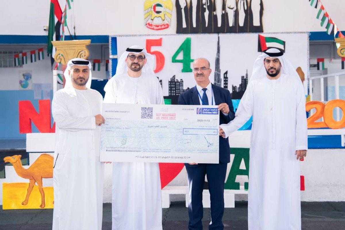 «مبادرات محمد بن راشد العالمية» تسدد رسوم 400 طالب في دبي