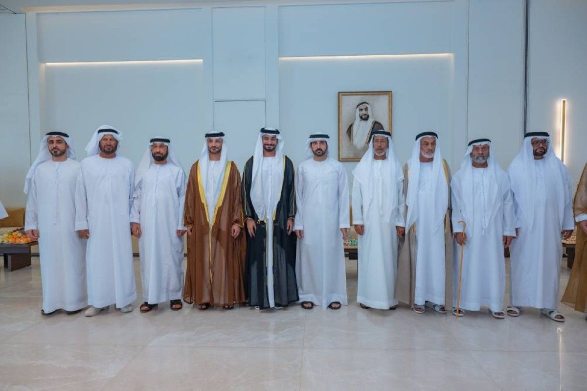 حمدان بن محمد يحضر أفراح الرميثي في أبوظبي