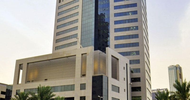 علياء الصقر... مديرة لـ«القُصّر» بالتكليف