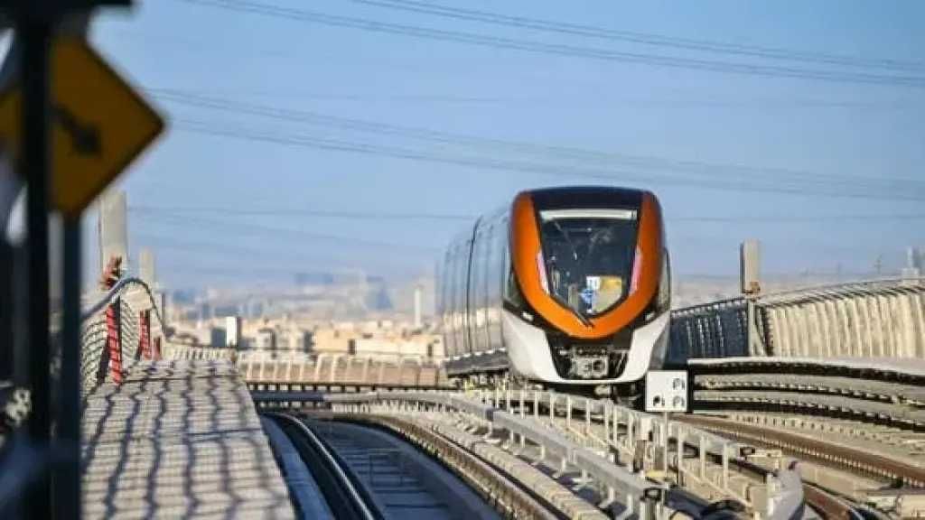 إنجاز تاريخي للسعودية.. قطار الرياض يدخل غينيس كأطول شبكة قطار ذاتي القيادة في العالم