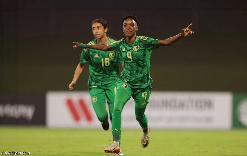 أخضر السيدات يبلغ نصف نهائي «غرب آسيا»