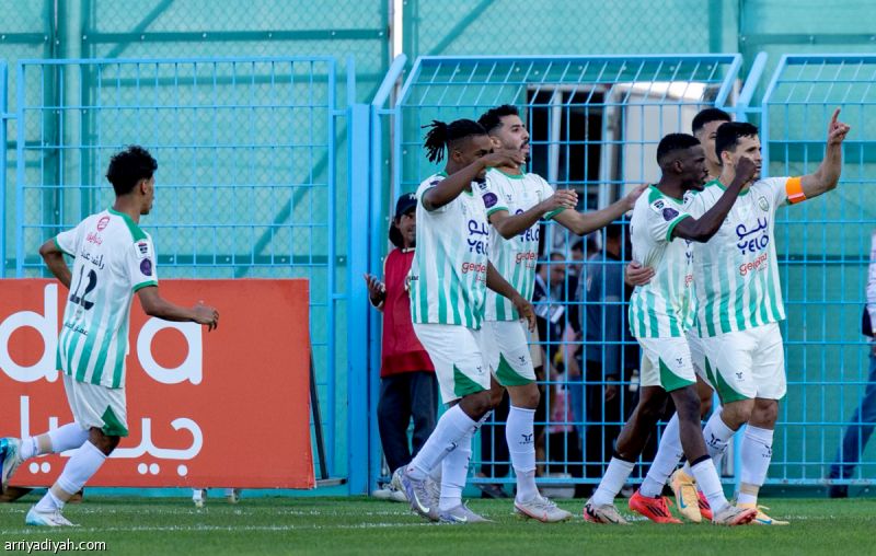 بيزيرا يمنح الأنوار الانتصار الثاني