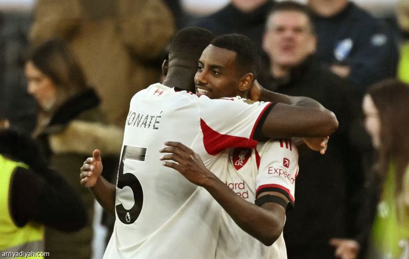 إيزاك يعيد ليفربول إلى طريق الانتصارات