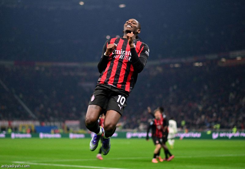 ميلان يكسب لاتسيو.. ويخسر المدرب بـ «الحمراء»