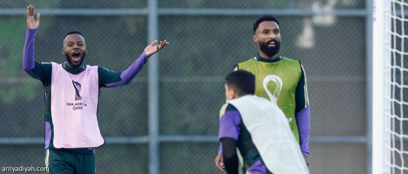 الأخضر يدافع بتمبكتي والأحمد