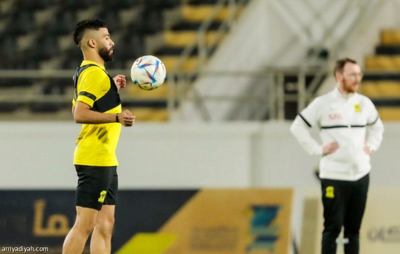 الاتحاد يبقي العبود حتى 2027