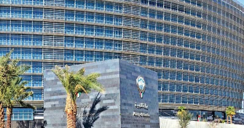 «التربية»: صرفنا «الممتازة» لـ 60649 مستفيداً ونعمل على استكمالها لبقية المستحقين