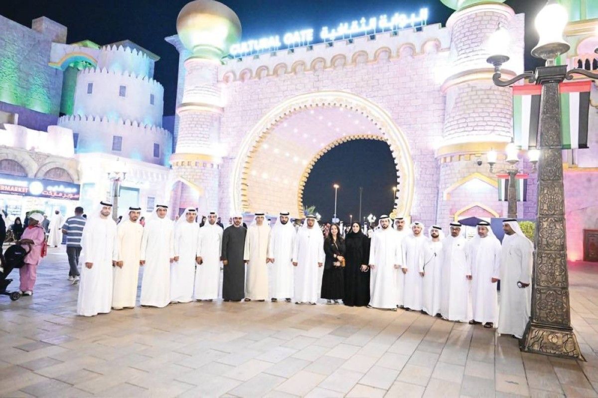 «إقامة دبي» تكرّم فريق عمل القرية العالمية