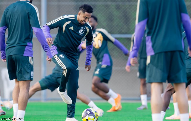 التكتيك يختتم تحضيرات «الأخضر»