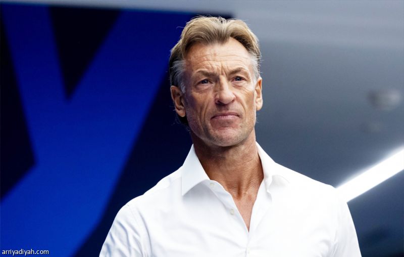 الأخضر يستهل كأس العرب بأربعة تغييرات