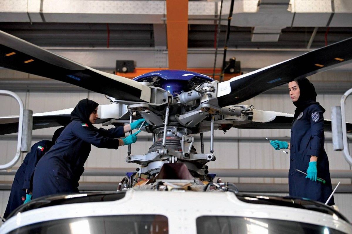 المرأة الإماراتية.. نصف المجتمع وشريكة التقدم