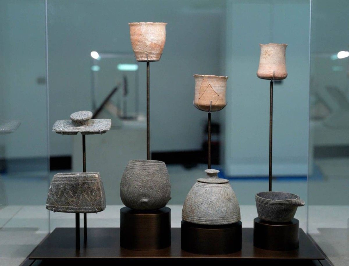 متحف زايد الوطني يحتفي بإرث القائد المؤسس ويبني جسور التواصل بين الأجيال