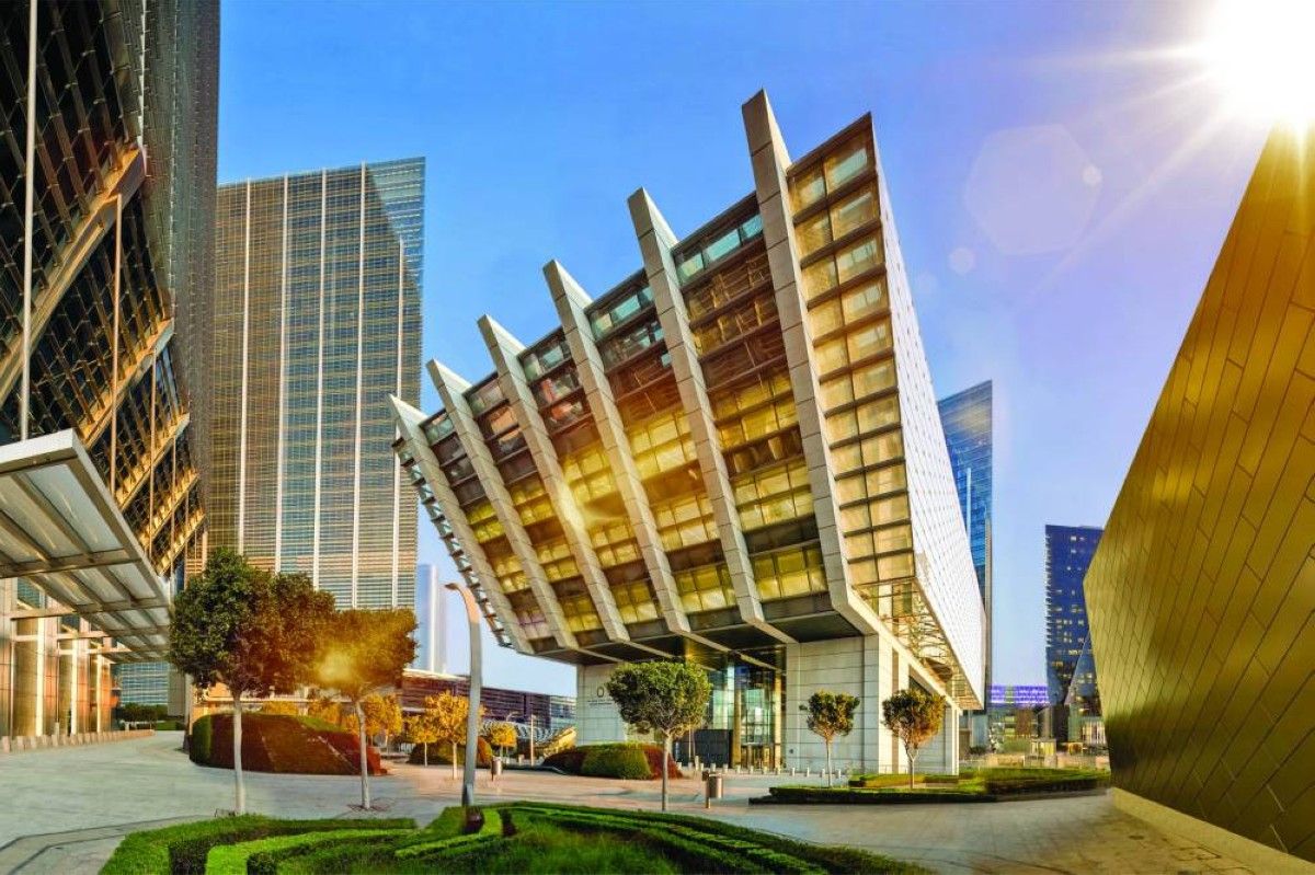 «أبوظبي العالمي» يعزز مكانته مركزاً مالياً رائداً في المنطقة