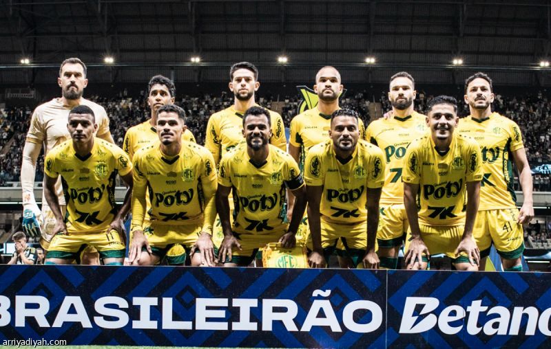 ميراسول يكتب التاريخ ويلعب في كوبا