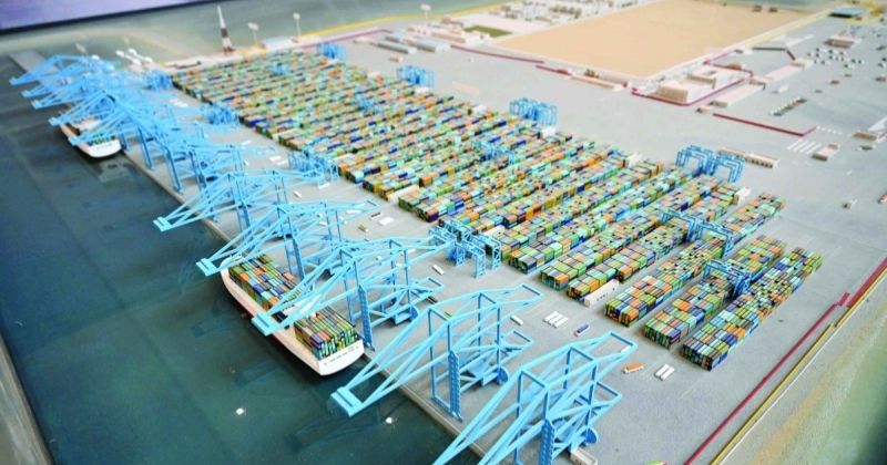 عقد بـ 1.2 مليار دينار لميناء مبارك