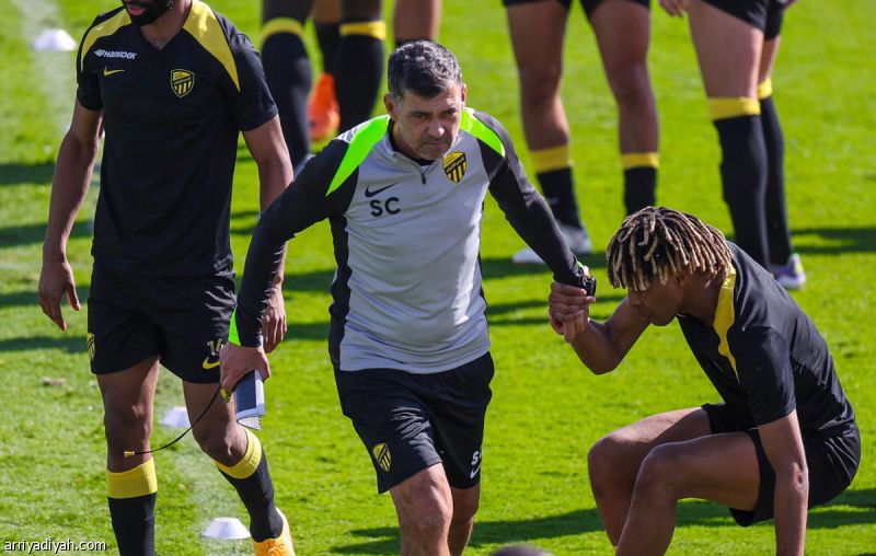 الاتحاد.. دومبيا يتجاوز الإصابة