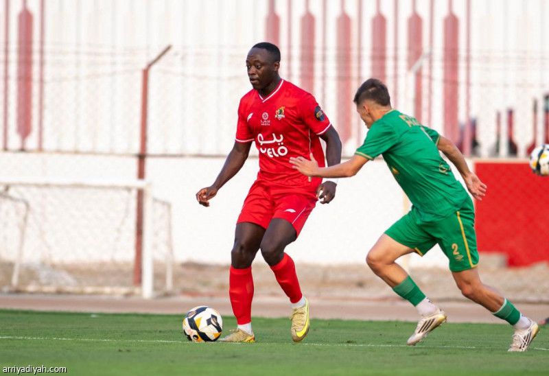 بحضور العويران والدوسري.. الوحدة يهزم الرجاء المغربي