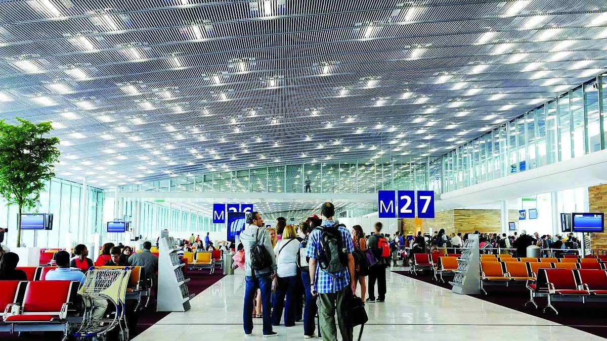 1.1 مليار مسافر في الاتحاد الأوروبي ومطار شارل ديغول في الصدارة خلال 2024