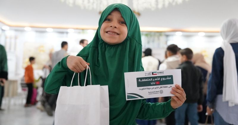 «الصفا الإنسانية» تختتم رحلتها الخيرية الـ22 إلى الحدود التركية السورية