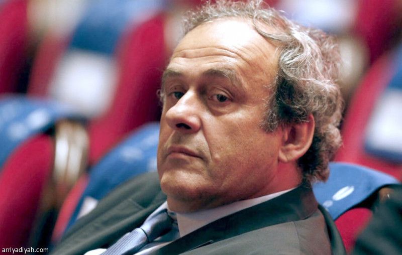 بلاتيني يشكو أعضاء «فيفا»