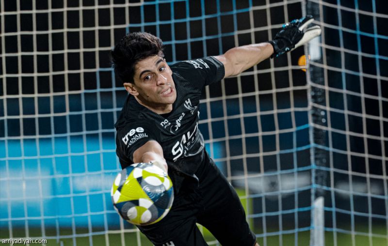 قائمة المغرب في أمم إفريقيا تشمل بونو والياميق.. وعودة حكيمي