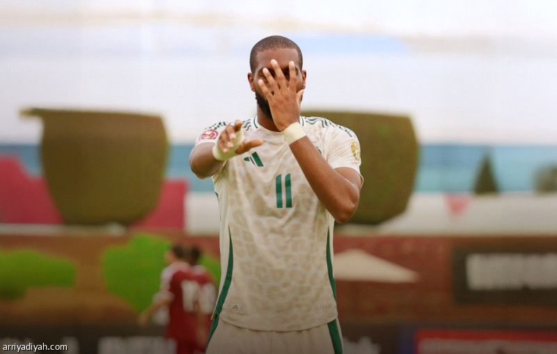 الأخضر يحبط العنابي بهدف الخيبري