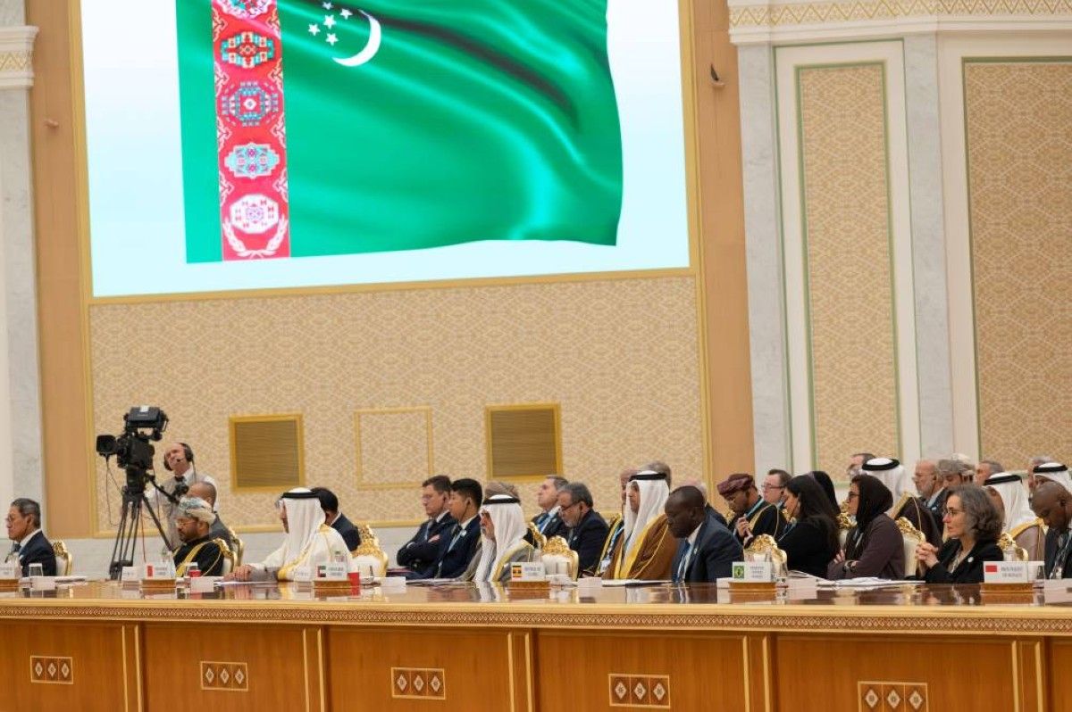 نيابةً عن رئيس الدولة.. نهيان بن مبارك يرأس وفد الإمارات في مؤتمر ومنتدى السلام والثقة 2025 بتركمانستان