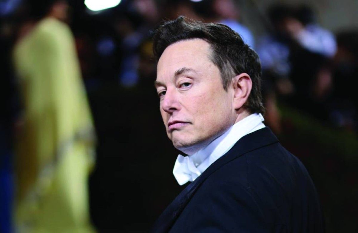 إيلون ماسك على طريق «أول تريليونير» في العالم