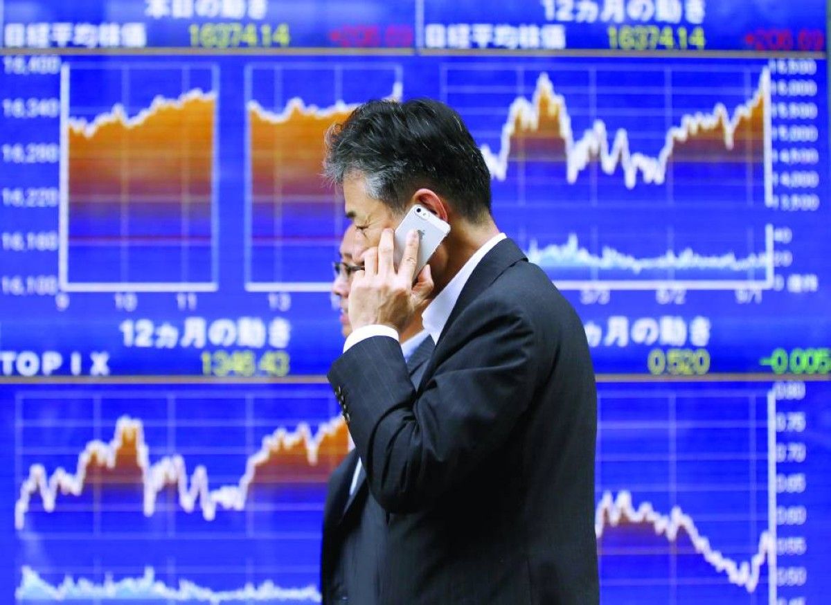 تماسك أسهم أوروبا وسط تفاؤل بقرار المركزي الأمريكي