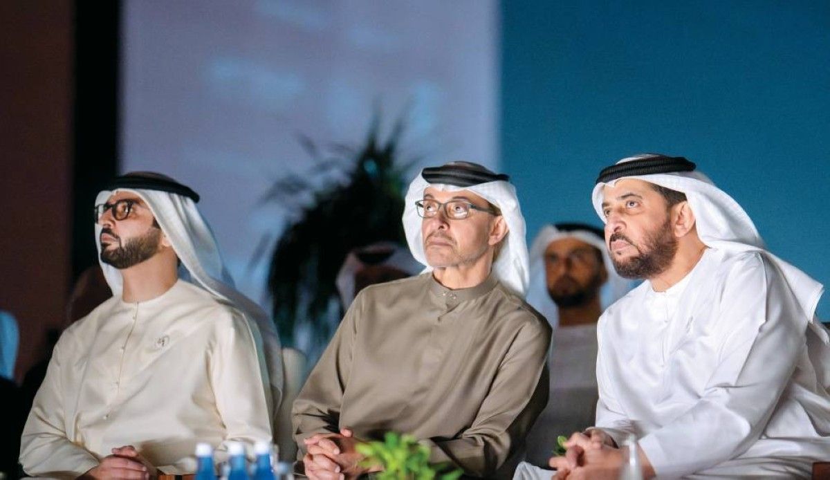 حمدان وهزاع بن زايد يشهدان افتتاح مهرجان ليوا الدولي 2026