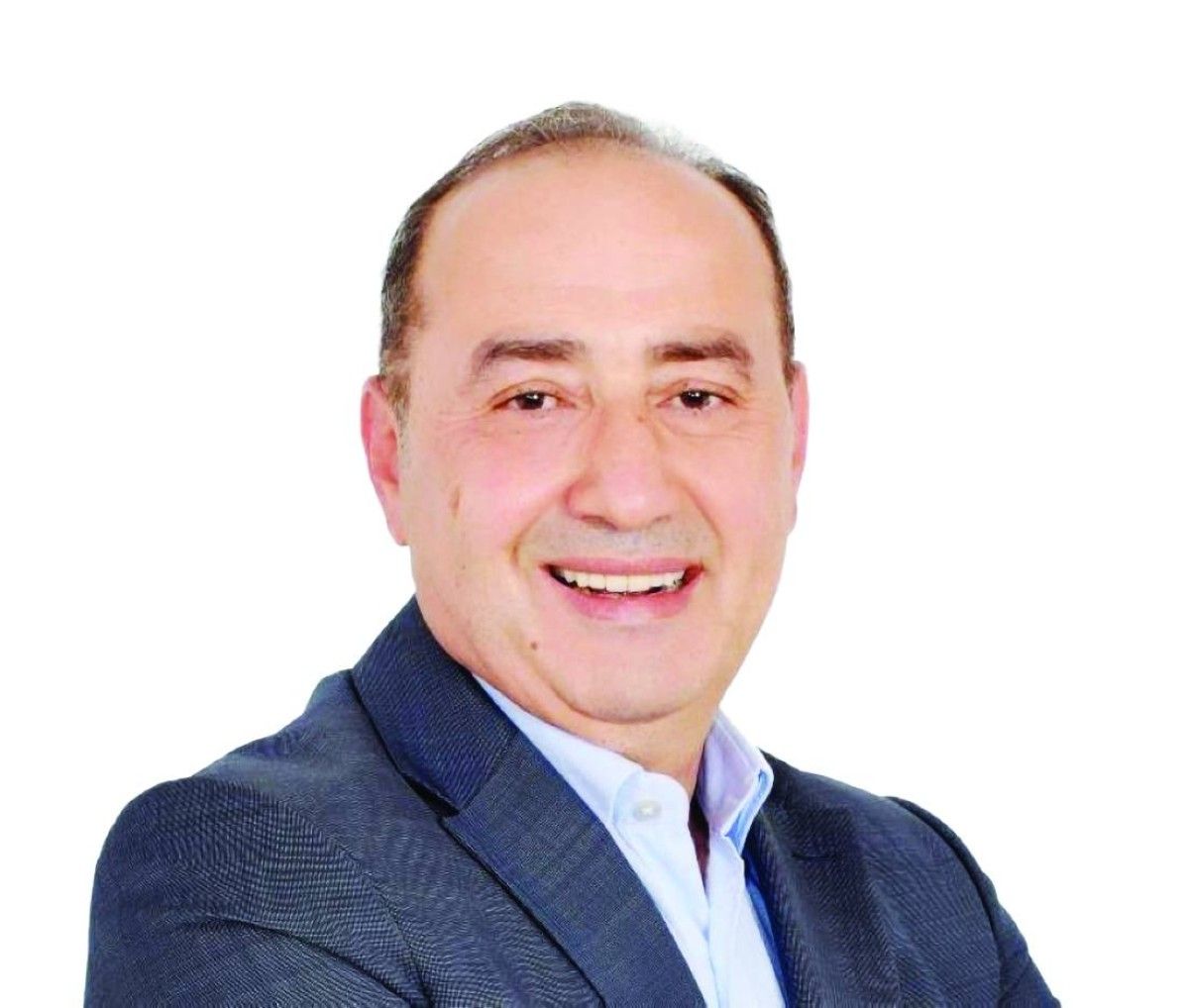 «سوق دبي للسيارات».. حلقة وصل محورية بين المصنعين والأسواق العالمية