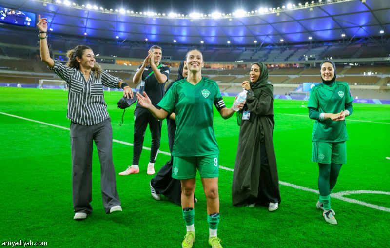 تحدي الشتاء.. الأهلي والاتحاد أمام الهلال والنصر
